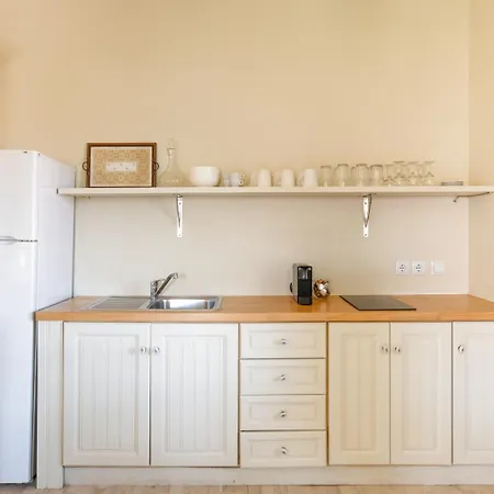 Pensión Teacher's House Spartokhórion