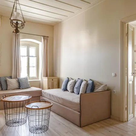 Teacher's House 4* Spartokhórion