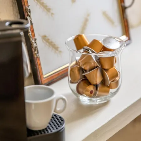 Teacher's House Spartokhórion