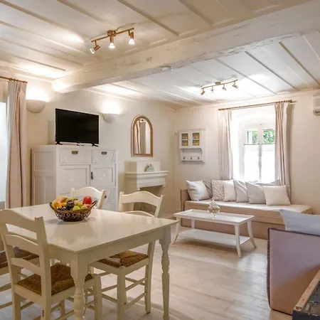 Teacher's House Gasthuis