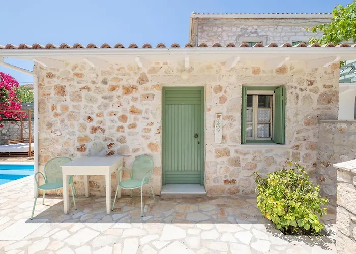 Teacher's House Guest house 4*