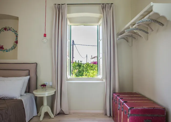 Teacher's House Πανσιόν