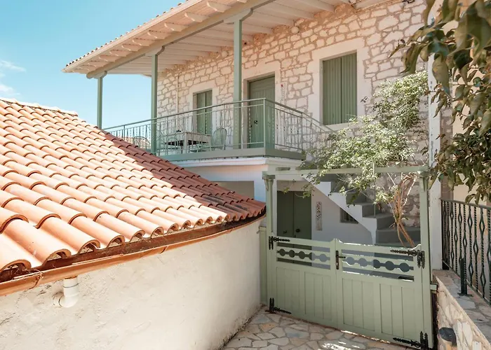 Teacher's House Guest house